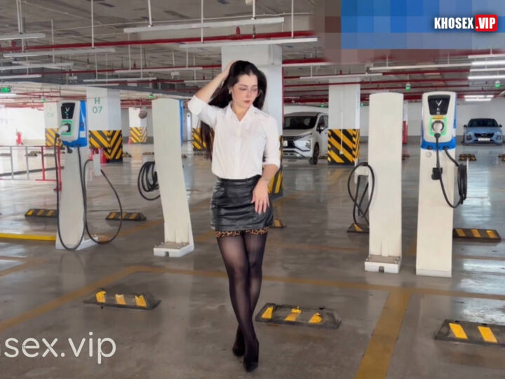 Ảnh 1 của Clip sex vkcklananh9496 ngẫu hứng địt trong WC Nam