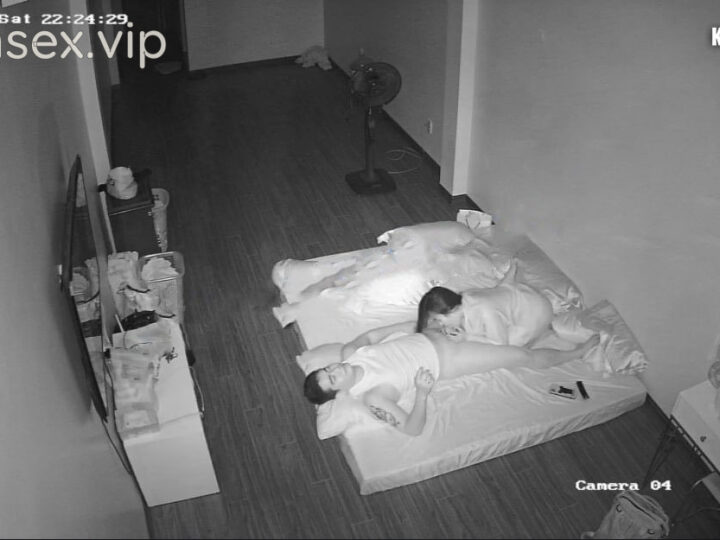 Ảnh 1 của Hack Camera Cặp vợ chồng trẻ cô vợ trẻ đẹp địt cùng chồng hai tháng liên tiếp